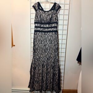 Chic Black Lace Gown with Nude Lining